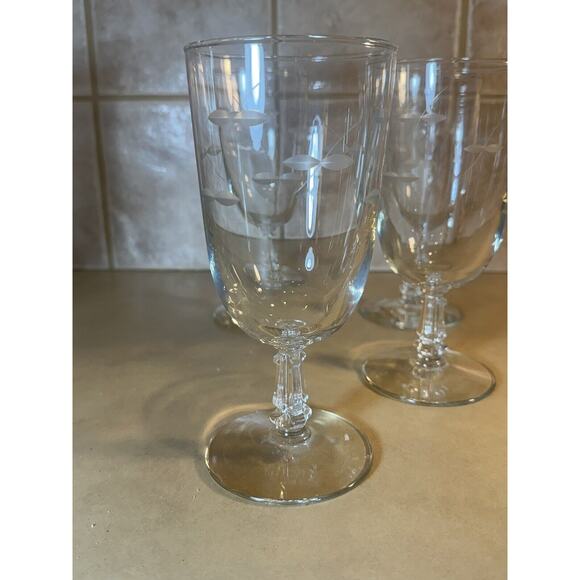 4 - VTG Libbey StemWare Goblet Etched Cut Hand Blown 1950’s Footed Beverage A25 - Picture 4 of 13